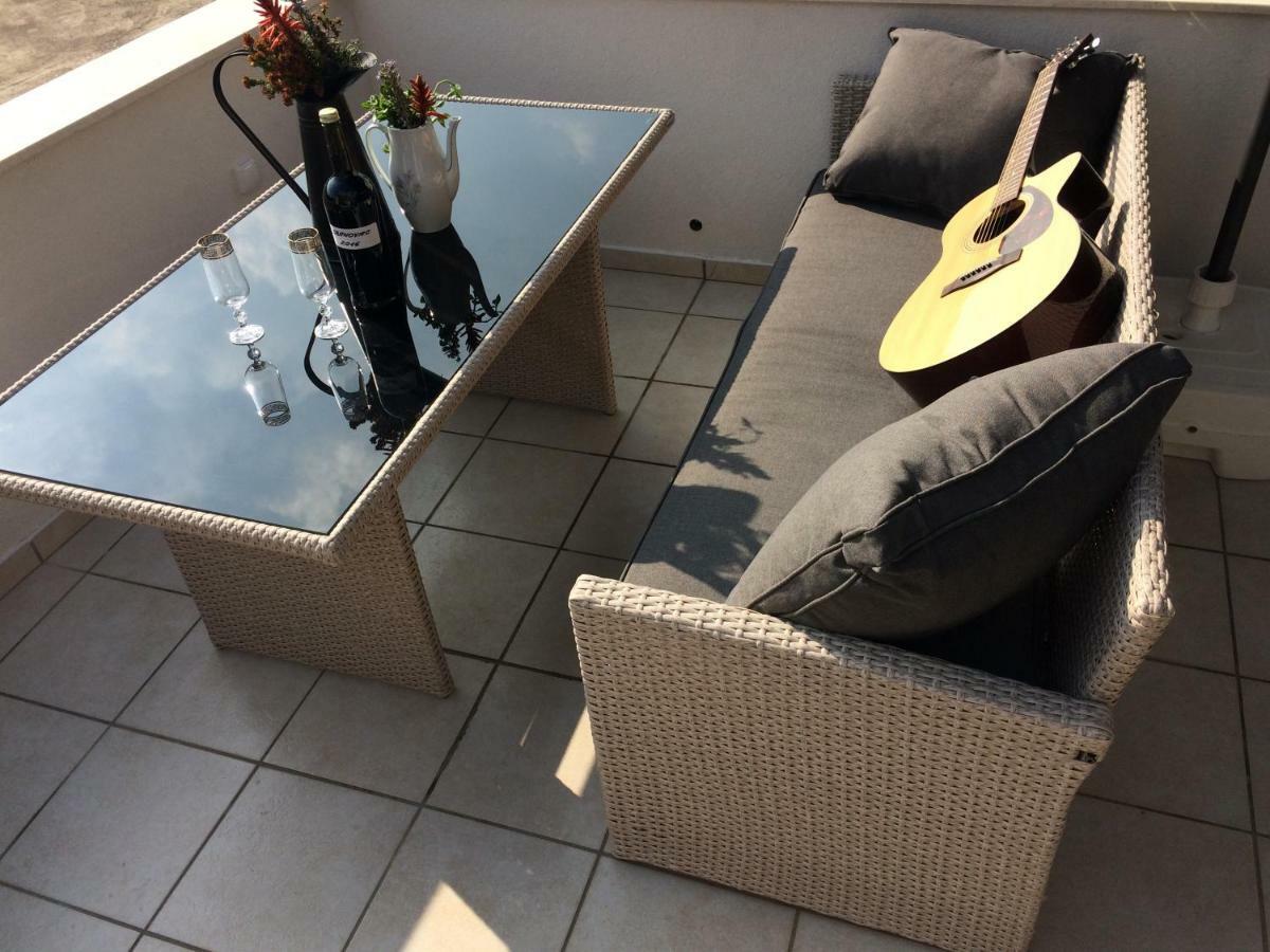 Apartment Marina Komiza Luaran gambar